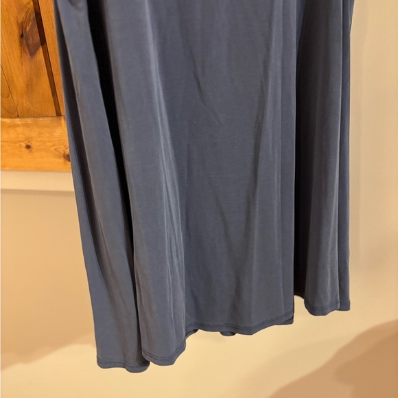 Acemi Sleeveless Slate Blue Tunic - Picture 5 of 10